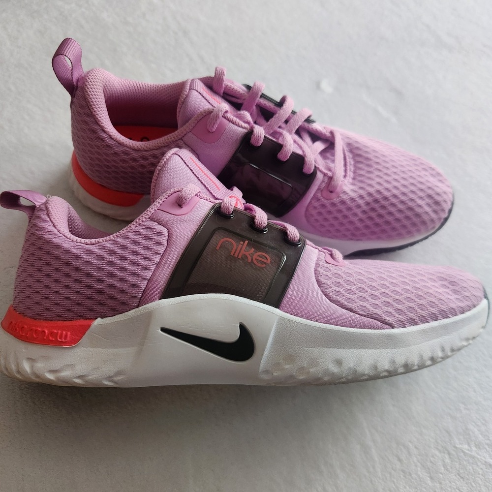 Nike Shoes Renew In Season TR 10 Womens Size 8.5 Pink‎ Athletic Lace Up Sneakers